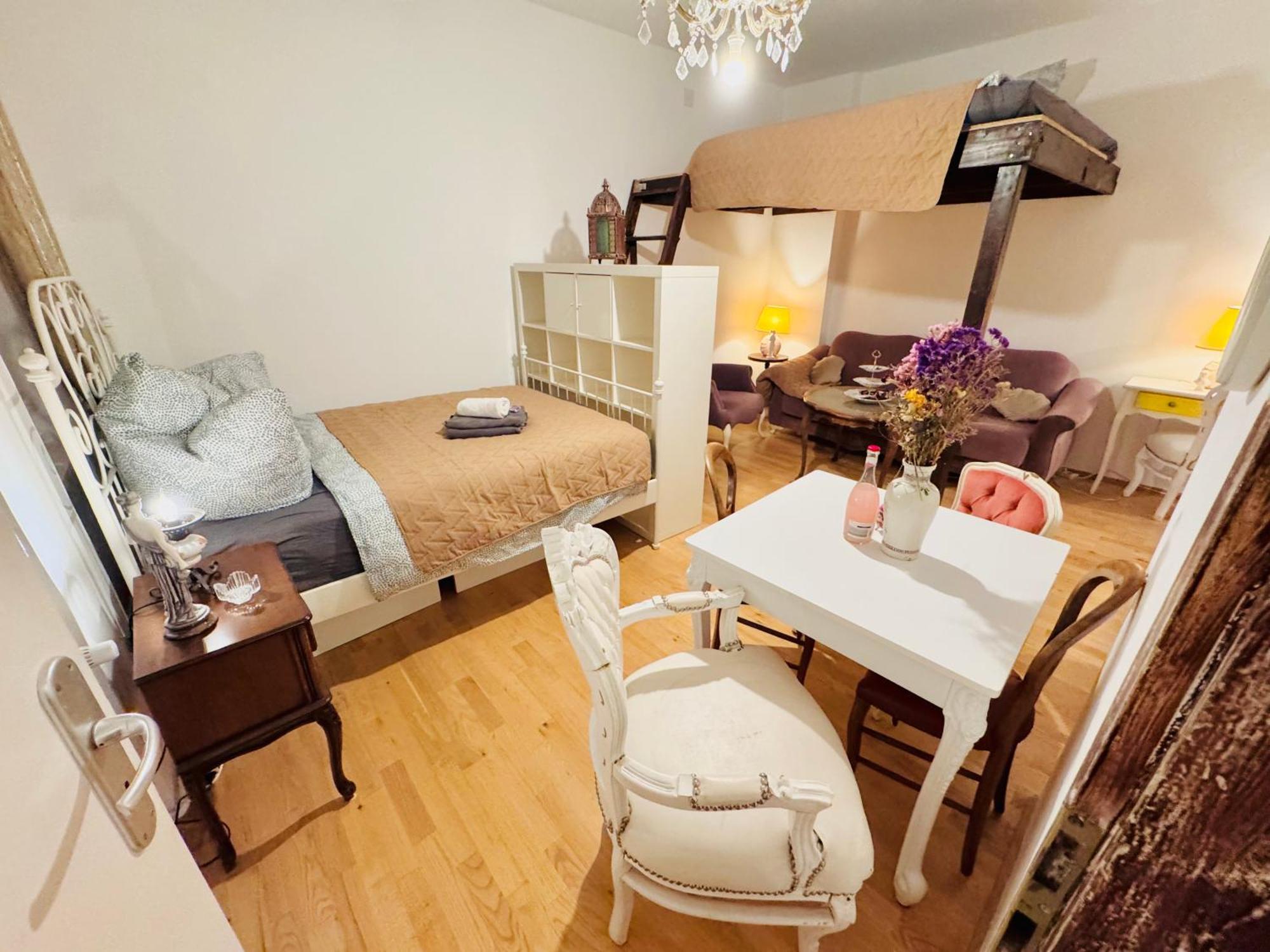 Loft In Prenzlauerberg Appartement Berlijn